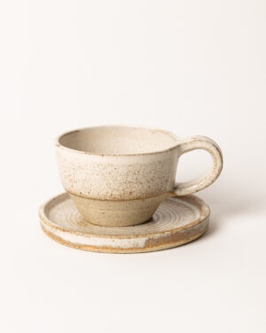 Biela keramická šálka na kávu lungo